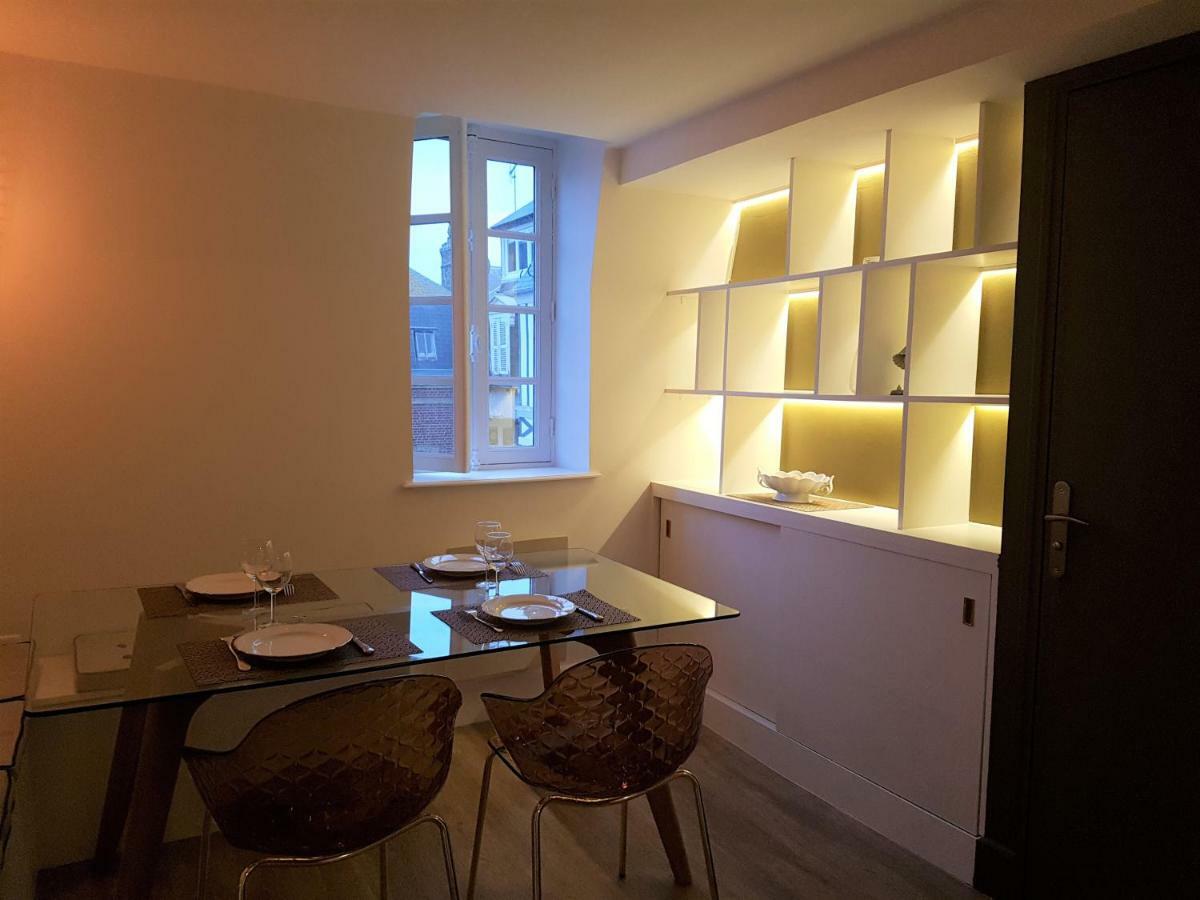 Duplex 50 M2 Au Pied Des Planches Apartman Trouville-sur-Mer Kültér fotó