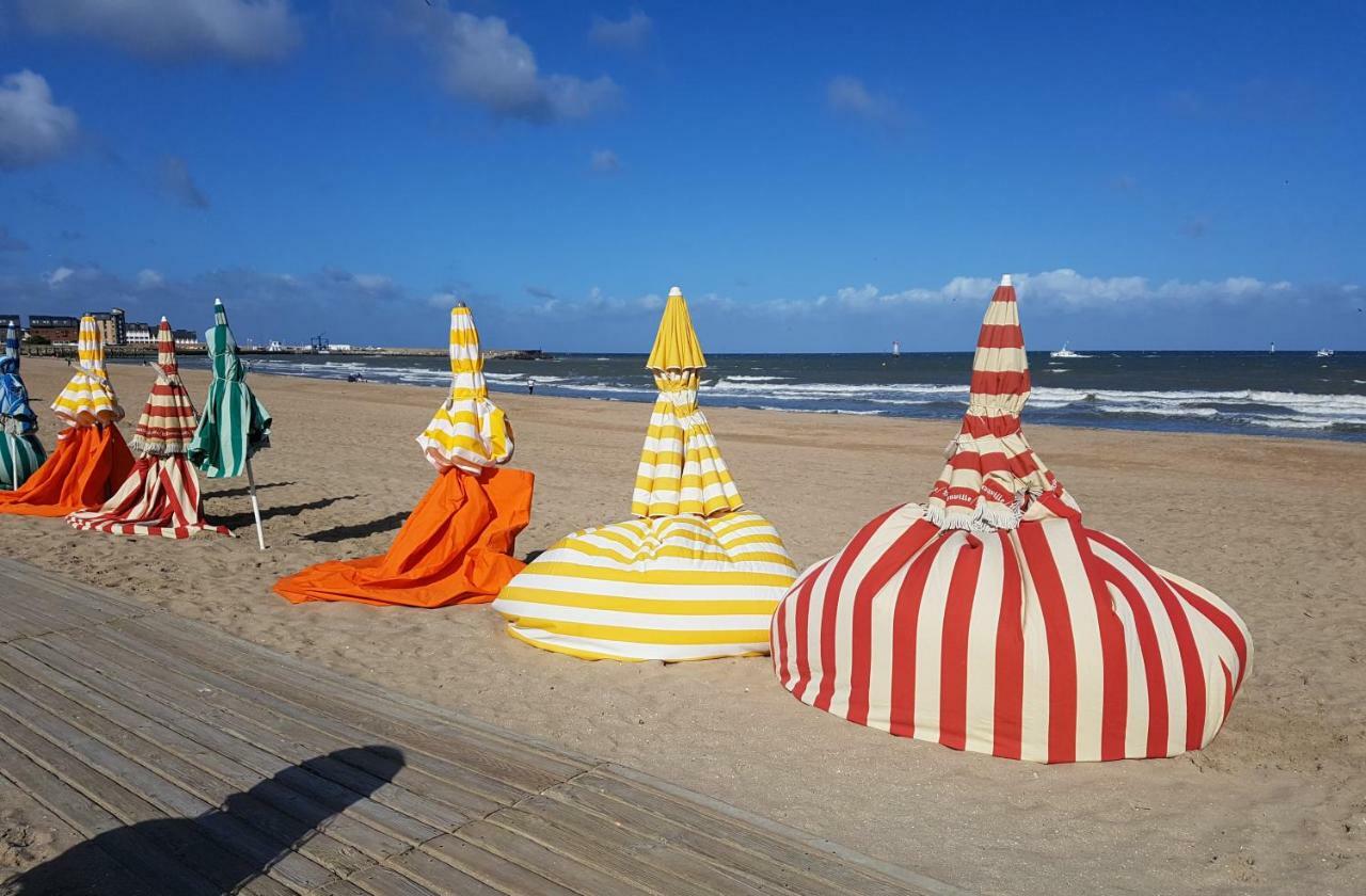 Duplex 50 M2 Au Pied Des Planches Apartman Trouville-sur-Mer Kültér fotó